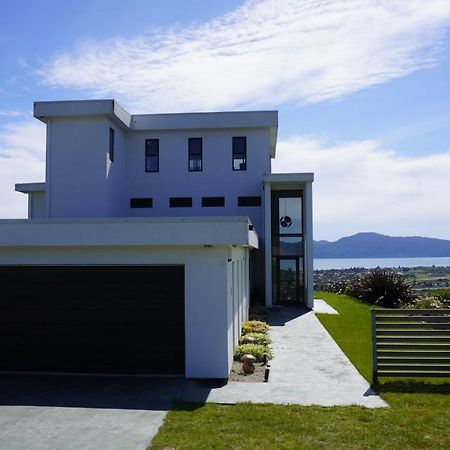 White House Bed & Breakfast Paraparaumu Exterior photo